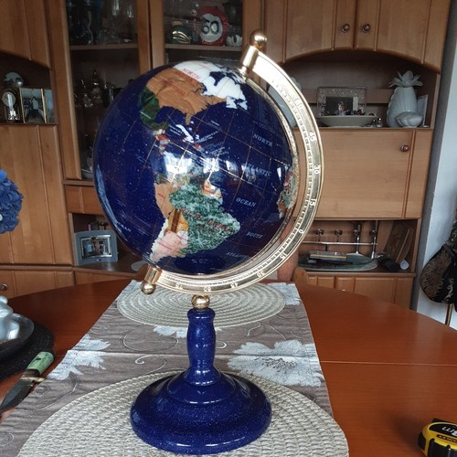 Edelstein globus - edelstein,