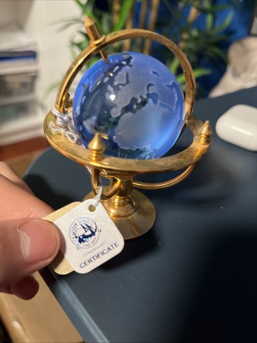 Globus aus 24kt gold - globus,