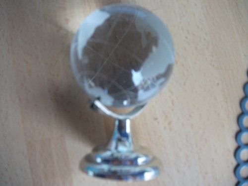 GLOBUS-GLAS