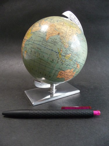 Kleiner globus 115 - kleiner,